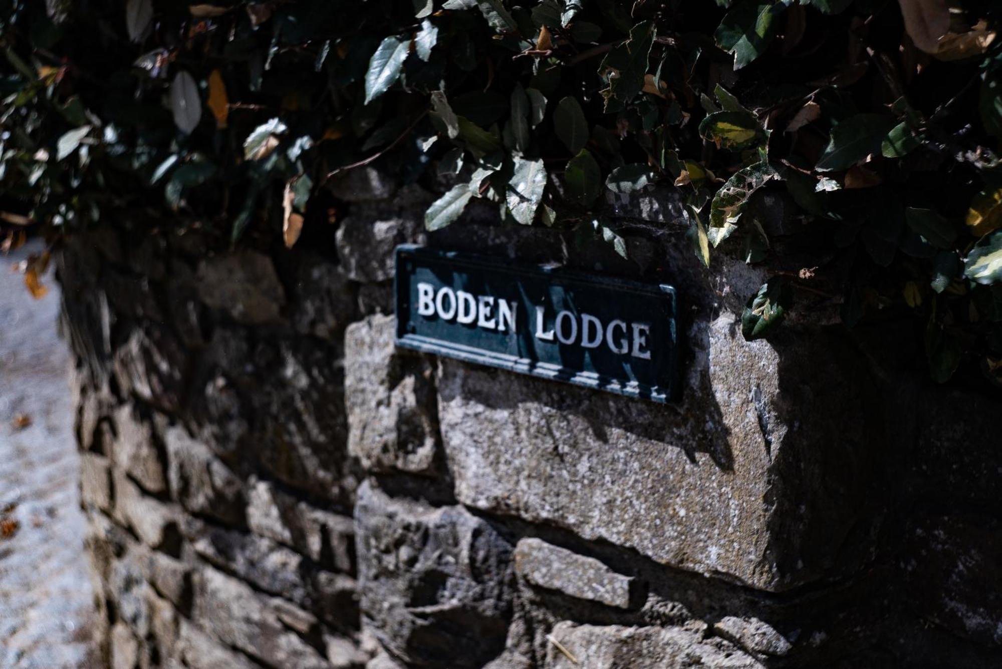 The Lodge At Bodenlodge Malahide Zewnętrze zdjęcie